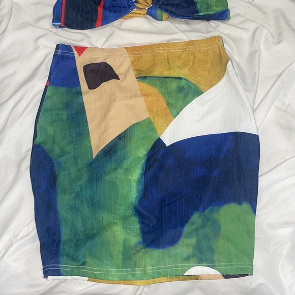 2 PIECE SET - Picture 2 of 4